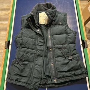 Abercrombie woman’s vest